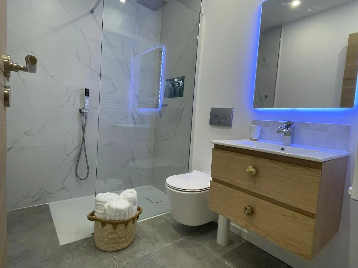Luxury Top Floor Apartment With Terrace - Beaulieu Sur Mer