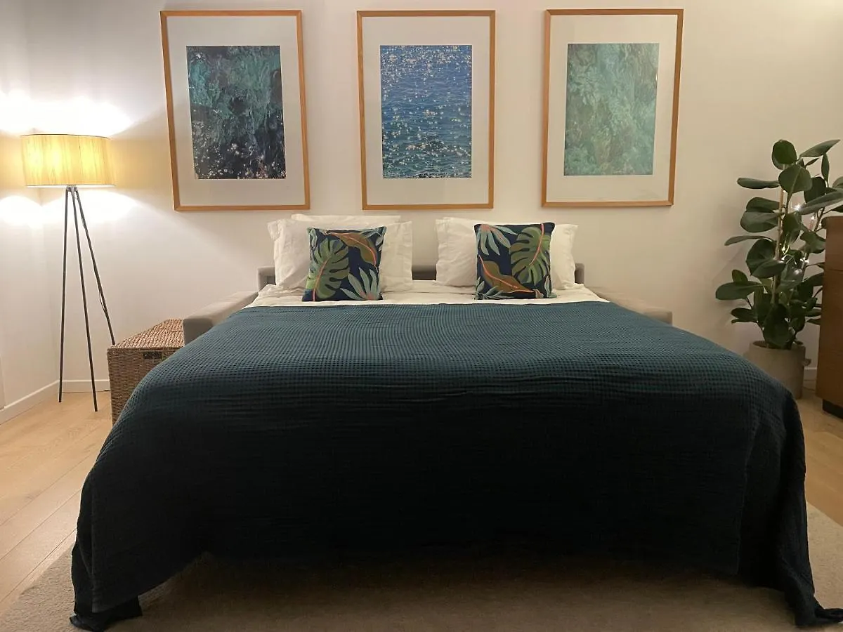 Luxury Top Floor Apartment With Terrace - Beaulieu Sur Mer  Beaulieu-sur-Mer